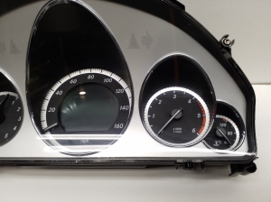 Mercedes Benz E-Class W207 (2009–2017) Instrument cluster A2129003509 - 2