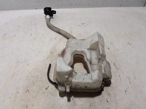   Front washer fluid reservoir  - 9803733 