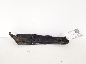 TOYOTA Urban Cruiser (2009–2017) Rear bumper bracket 52575-52150 - 2