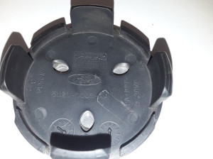 Ford Fiesta VI (2008–2017) Wheel center cap 6M211003AA - 2