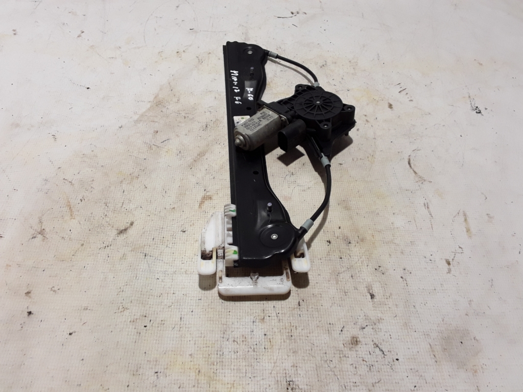 MINI Countryman 1 generation (R60) (2010-2016) Rear left door window lifter 9800635 21051001