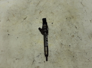   Fuel injector 