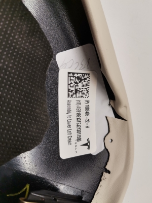 Tesla Model S S (2012–2026) Dashboard trim 1002405-22-H - 2
