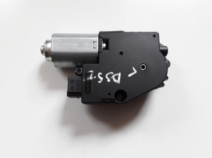 Sunroof motor - 2224653D