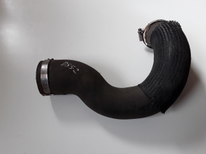 Intercooler hose - 9815431380
