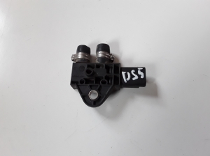  Exhaust gas sensor 