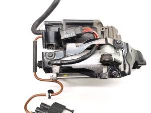 Mercedes Benz EQC N293 (2019–2026) Luftfederung Kompressor A2133200004 - 5
