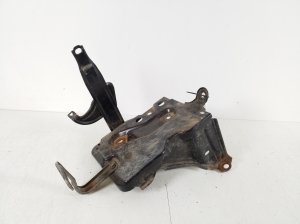 TOYOTA Urban Cruiser (2009–2017) Battery holder 74410-52030 - 2