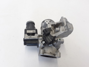  EGR valve 