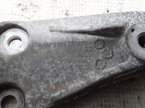 Mini Countryman R60 (2010–2016) Front drive shaft bracket 7812623 - 3