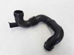  Air intake hose 