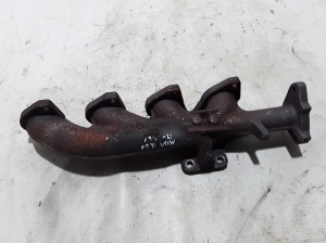   Exhaust manifold 