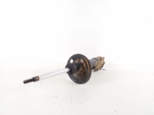TOYOTA Urban Cruiser (2009–2017) Front shock absorber 48520-59535 - 3
