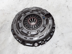   Clutch disc 