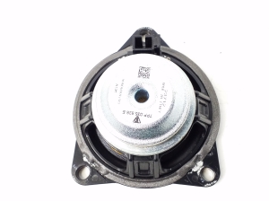 Porsche Cayenne (2010–2017) Speaker 7PP035828E - 4