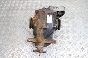 BMW X1 E84 (2009–2015) Rear differential 756618501 - 3