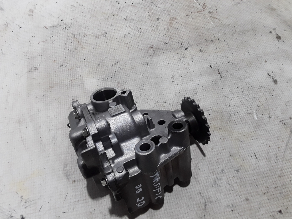 RENAULT Trafic 2 generation (2001-2015) Oil Pump 8200345757 21052822