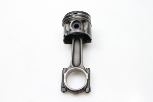 Piston and its parts - 085190