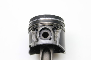 Ford C-MAX (2003–2010) Piston and its parts 085190 - 2
