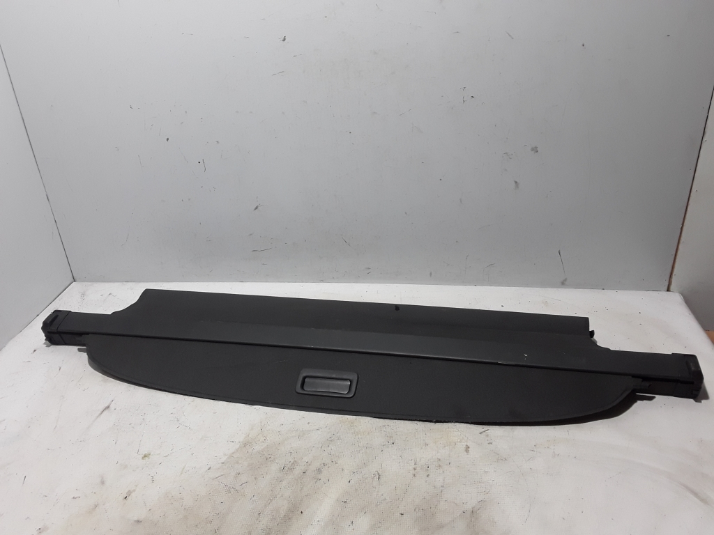 Volvo v50 deals parcel shelf