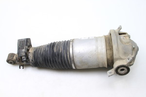 Volkswagen Touareg I (2002–2010) Stoßdämpfer hinten 7L6512022E - 5