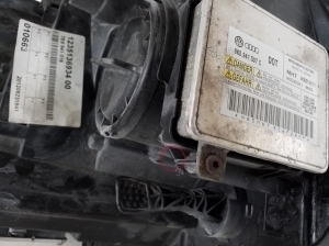 Volkswagen Multivan V (2003–2026) Scheinwerfer und seine Teile - 5