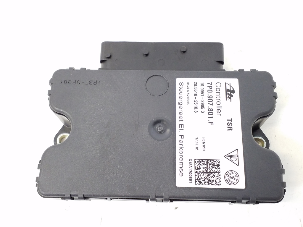 Used Porsche Cayenne Electric handbrake control module 7P0907801F