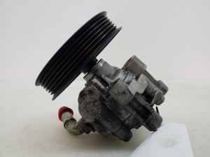   Power steering pump 