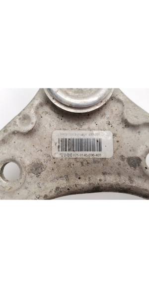 Porsche Taycan 9J1 (2019–2026) Eesmine õõtshoob 9J1407021 - 3