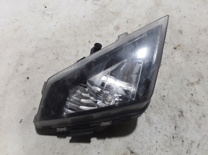   Front bumper fog lamp 