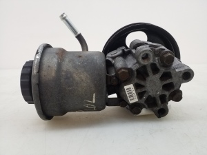  Power steering pump 