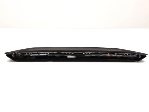Porsche Taycan 9J1 (2019–2026) Additional stop light 9J1945211D - 5