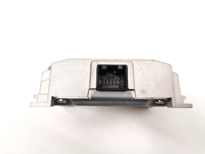 Porsche Taycan 9J1 (2019–2026) Audio amplifier 9J1035335F - 5
