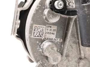 Porsche Taycan 9J1 (2019–2026) Auxiliary water pump 9J165567E - 3