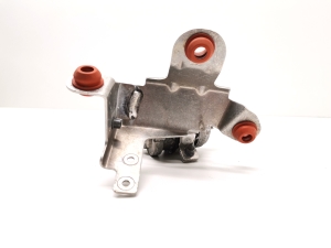 Porsche Taycan 9J1 (2019–2026) Auxiliary water pump 9J1965567E - 4