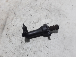   Clutch master cylinder  - 5Q0721261K 