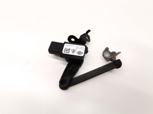 Andur tagumisel rummul - 9J1616571A