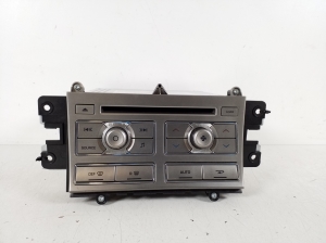   Cassette player 