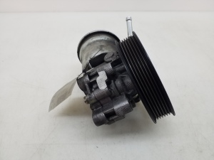  Power steering pump 