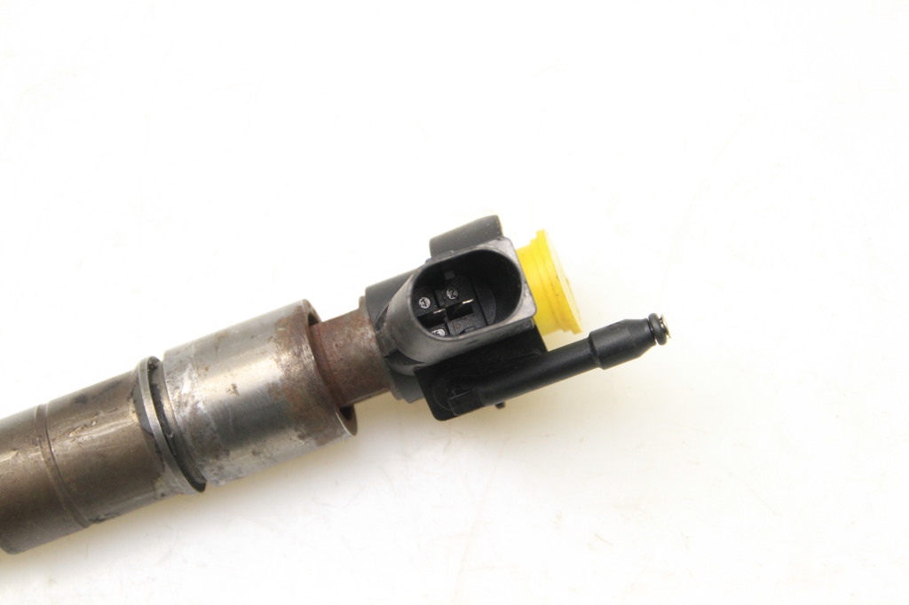 MERCEDES-BENZ S-Class W221 (2005-2013) Injector de combustibil A6420700587, A6420701387, A6420701987 25107369