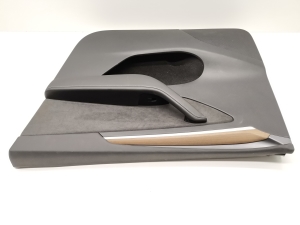 Tesla Model Y Y (2020–2026) Priekšējo durvju apšuvums 169729501D - 2