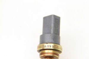 Volkswagen Touran I (2003–2010) Kühlmitteltemperatursensor 06A919501 - 2