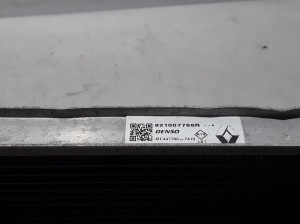 RENAULT Zoe (2012–2026) Kliimaradiaator 921007736R - 2