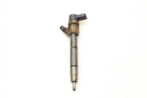   Fuel injector 