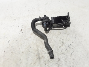 RENAULT Alaskan (2017–2026) Auxiliary water pump 925164GA0A - 3