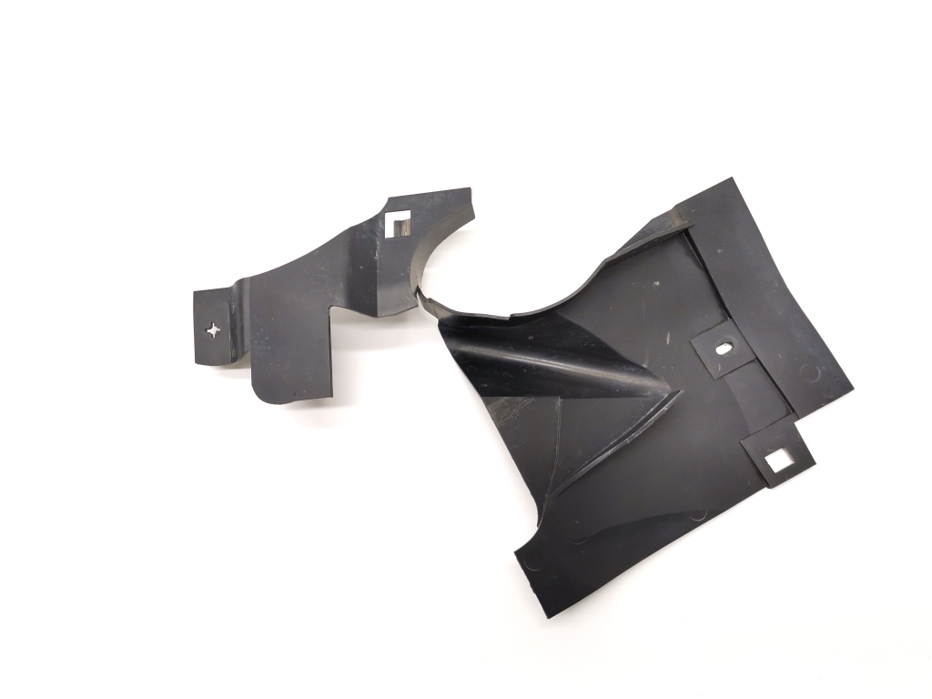 Used VOLVO V60 Other part of the front wing 31497193