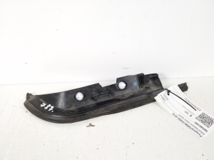 Peugeot 5008 (2009–2016) Eck-Rückleuchte Blende 9685603480 - 2