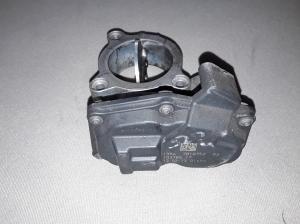 Accelerator valve - 7810752