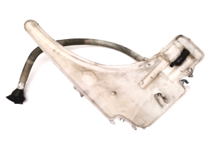 Front washer fluid reservoir - 7124231