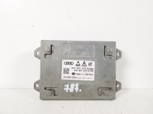 Xenon headlight control unit - 4H0907472B